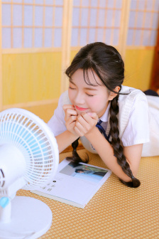诱人的大乳奶2做爰电影
